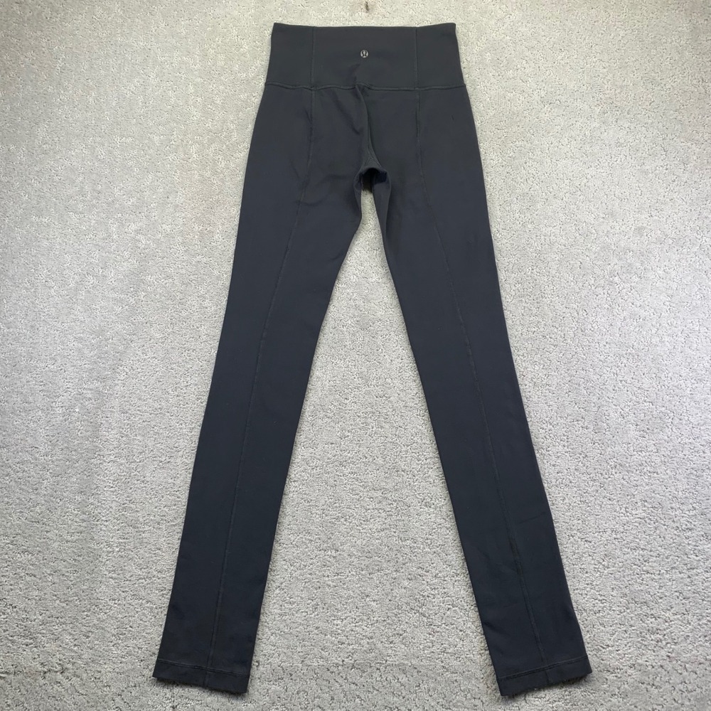 Lululemon Leggings Size 2??? Black/Grey Faded Yoga Pants‎ - Picture 4 of 13